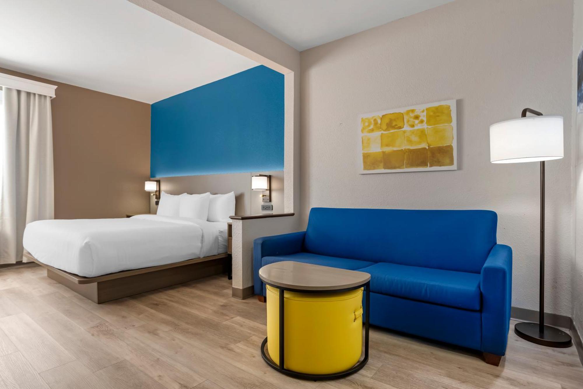 Comfort Suites Хатисбург Екстериор снимка