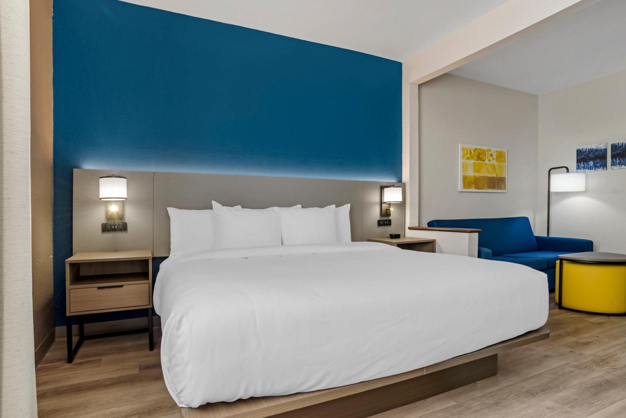 Comfort Suites Хатисбург Екстериор снимка